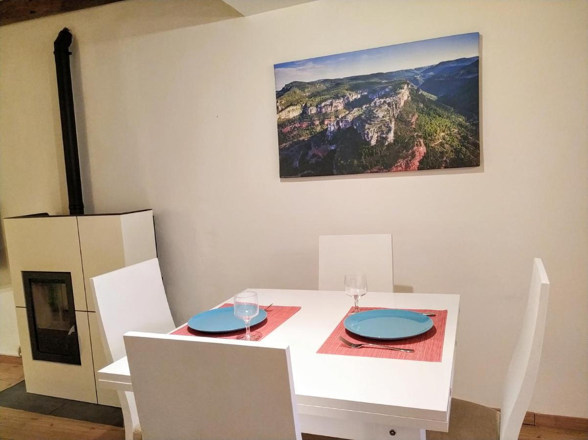 L'Agulla Prohibida Cornudella de Montsant Exterior foto