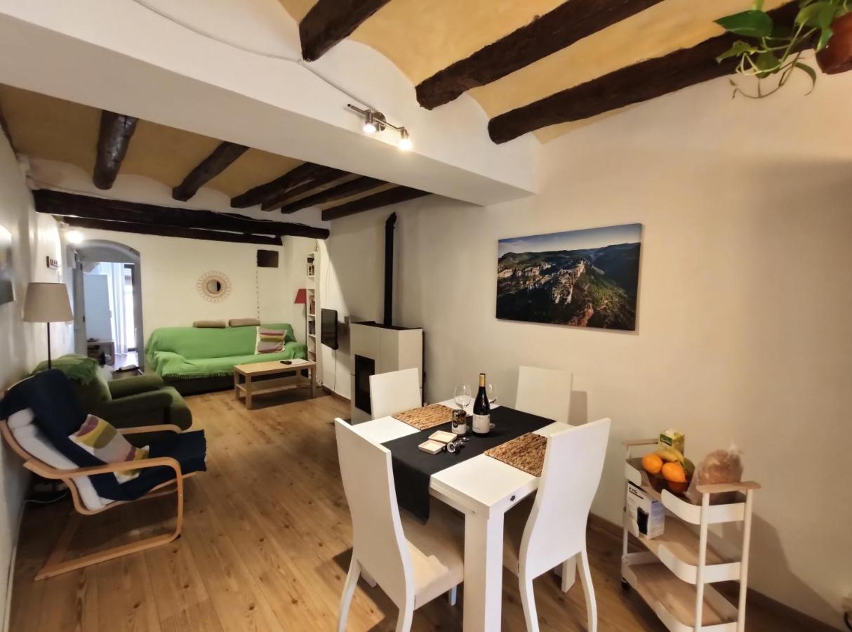 L'Agulla Prohibida Cornudella de Montsant Exterior foto